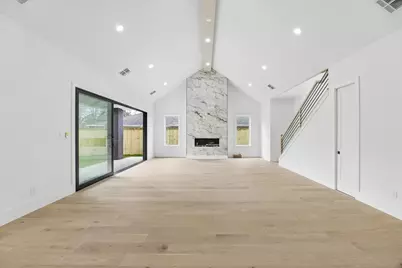 1302 Springrock Lane, Houston, TX 77055 - Photo 4