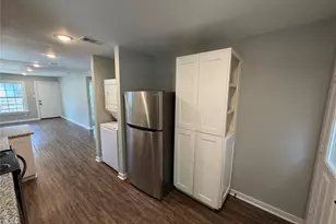 1210 E 33rd St, Houston, TX 77022 - Photo 4