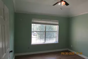 203 Rolling Springs Ln, Dickinson, TX 77539 - Photo 16