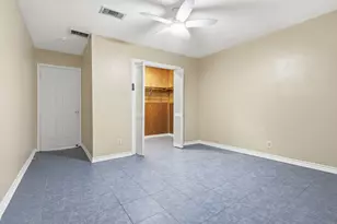 106 Barracuda Ave, Galveston, TX 77550 - Photo 14