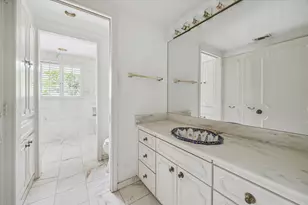 626 Rocky River Rd, Houston, TX 77056 - Photo 24