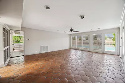 626 Rocky River Road, Houston, TX 77056 - Photo 20