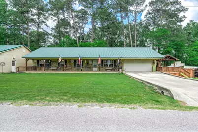 100 Magnolia Place, Coldspring, TX 77331 - Photo 1