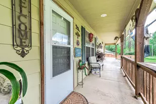 100 Magnolia Pl, Coldspring, TX 77331 - Photo 8