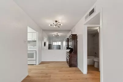 1500 Bay Area Boulevard #118, Houston, TX 77058 - Photo 4