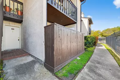 1500 Bay Area Boulevard #118, Houston, TX 77058 - Photo 20