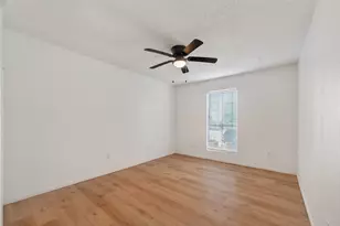 1500 Bay Area Blvd, Houston, TX 77058 - Photo 4