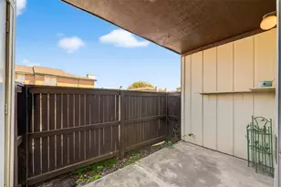 1500 Bay Area Blvd, Houston, TX 77058 - Photo 14