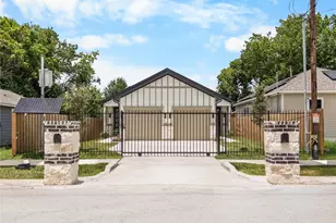 4335 Alvin St, Houston, TX 77051 - Photo 4