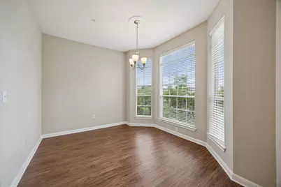 5353 Memorial Drive #1008, Houston, TX 77007 - Photo 4