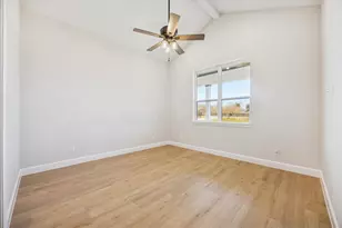 27645 Spring Hill Rd, Hempstead, TX 77445 - Photo 22