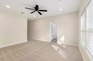 102 E Val Verde St, Brenham, TX 77833 - Photo 14