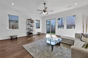 1615 Vermont St, Houston, TX 77006 - Photo 10