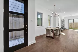 1615 Vermont St, Houston, TX 77006 - Photo 2