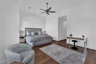 1615 Vermont St, Houston, TX 77006 - Photo 14