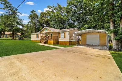 404 E Mimosa Drive, Livingston, TX 77351 - Photo 6