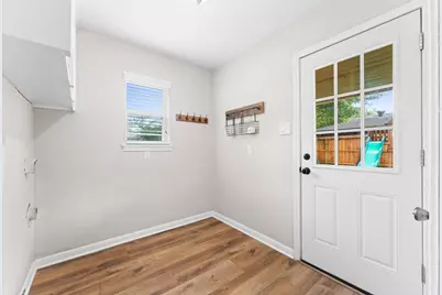 9407 Brooding Oak Circle, Houston, TX 77096 - Photo 26