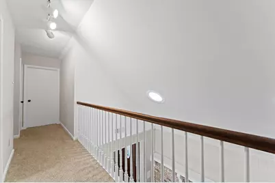 9407 Brooding Oak Circle, Houston, TX 77096 - Photo 24