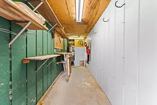 9407 Brooding Oak Cir, Houston, TX 77096 - Photo 36