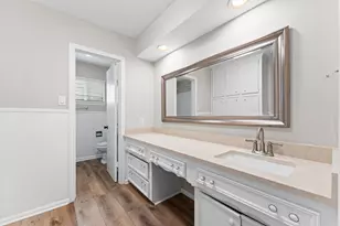 9407 Brooding Oak Cir, Houston, TX 77096 - Photo 20