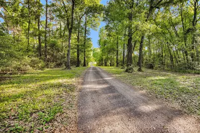 13250 Fm 830, Willis, TX 77318 - Photo 36