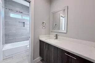 8404 Safeguard St, Houston, TX 77051 - Photo 18