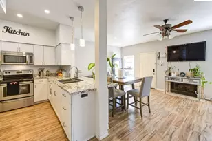 3800 Tanglewilde St, Houston, TX 77063 - Photo 8