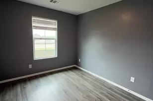 509 Hines Ave, Willis, TX 77378 - Photo 12