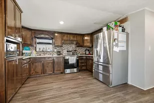 510 Rd 5512, Cleveland, TX 77327 - Photo 14