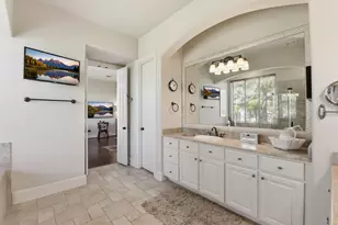 223 S Bauer Point Cir, Spring, TX 77389 - Photo 22