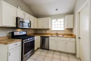 19934 18th Fairway Dr, Humble, TX 77346 - Photo 8