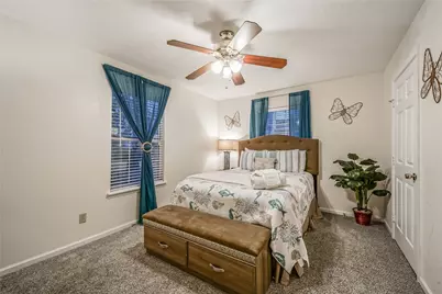1320 Avenue L, Galveston, TX 77550 - Photo 18