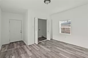 3318 Avenue M, Galveston, TX 77550 - Photo 10