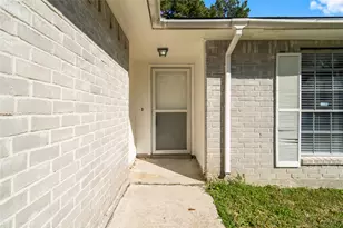 23202 Summergate Dr, Spring, TX 77373 - Photo 4