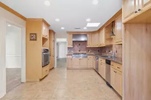 2206 Nantucket Dr, Houston, TX 77057 - Photo 10