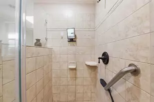 2206 Nantucket Dr, Houston, TX 77057 - Photo 26