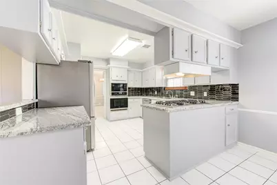 1718 Anvil Drive, Houston, TX 77090 - Photo 16