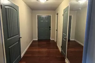 117 Dresden, Houston, TX 77012 - Photo 2