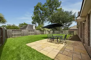 1314 Deerbrook Dr, Sugar Land, TX 77479 - Photo 22