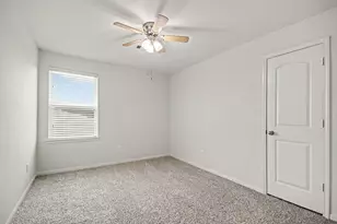 12027 Windage Dr, La Marque, TX 77568 - Photo 24