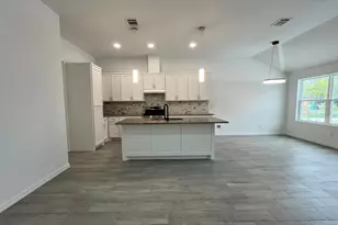 5706 Howell St, Houston, TX 77032 - Photo 8