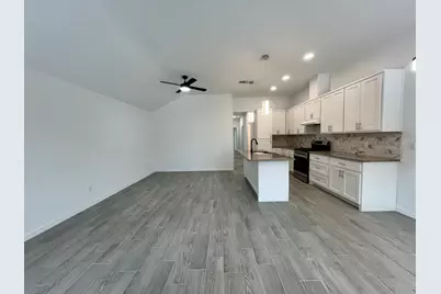 5706 Howell Street #A, Houston, TX 77032 - Photo 10