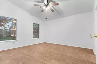 126 County Road 2802, Cleveland, TX 77327 - Photo 14