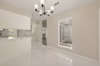 3907 Holly Green Court, Houston, TX 77339 - Photo 10