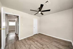 1320 Griffin St, Houston, TX 77009 - Photo 16