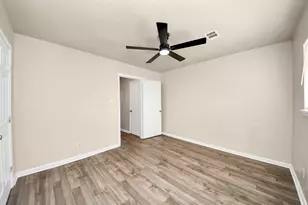 1320 Griffin St, Houston, TX 77009 - Photo 14