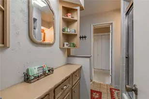 109 Hill Top Rd, Huntsville, TX 77320 - Photo 16