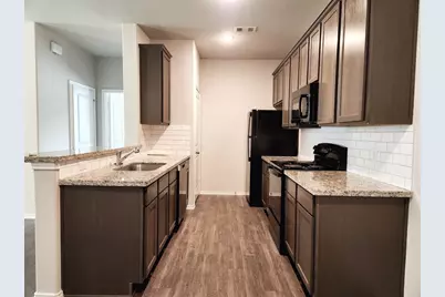 26471 Joy Village Drive #B, Splendora, TX 77372 - Photo 4