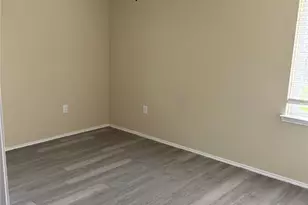 738 Arvana St, Houston, TX 77034 - Photo 8