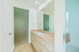 235 Malone St, Houston, TX 77007 - Photo 32